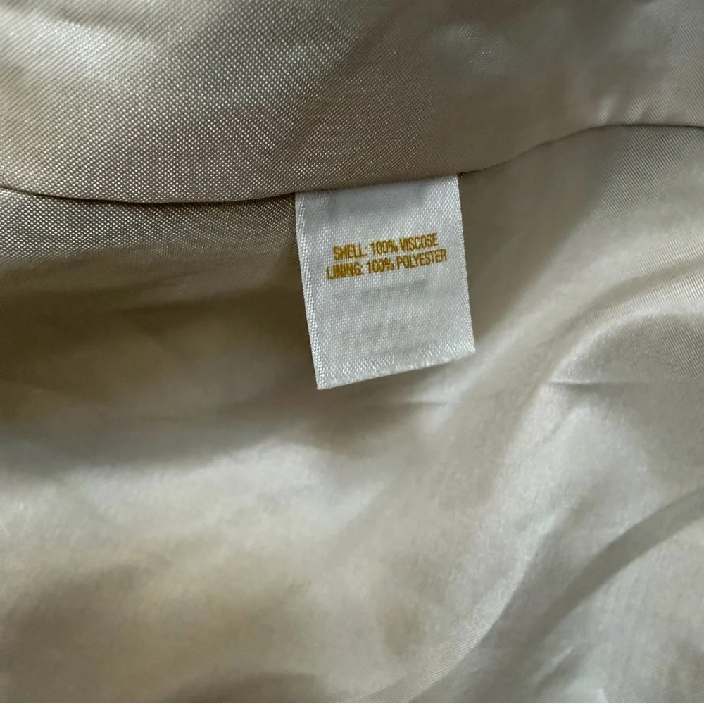 Kate Spade New York Micah Cropped Blazer in Moroccan Green - Picture 4 of 8